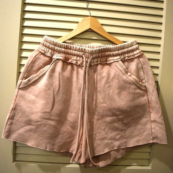 Zenana Outfitters Pants - Zenana Sweat Shorts Tan Fleece Lounge Drawstring High Waist Pockets – Size L